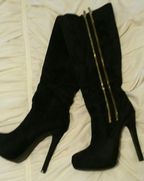 JustFab Donatelle knee high black boots - Picture 2 of 4